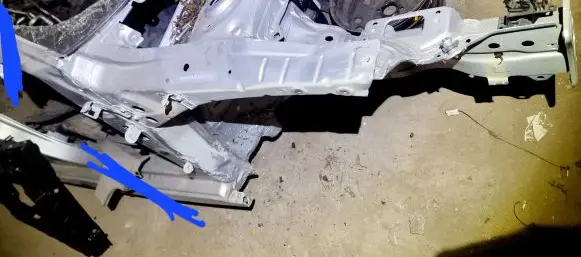 Front quarter panel
