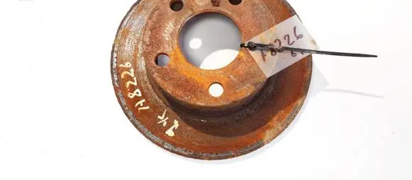Volkswagen PASSAT B5.5 Rear brake disc neventiliuojamas