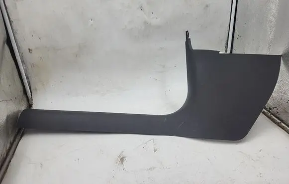 Audi A4 S4 B8 8K Front sill trim cover 21702709 8K2867271B