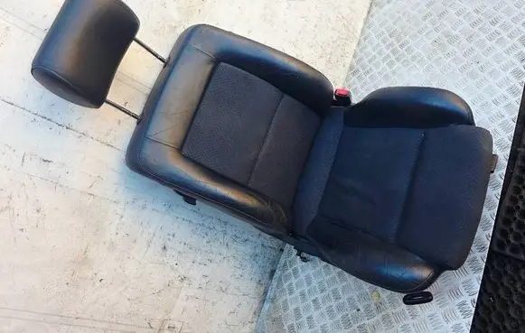 Audi Cabriolet B3 8G Front passenger seat