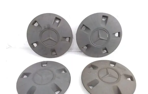 Mercedes-Benz Vito Viano W447 Original wheel cap A4474011600