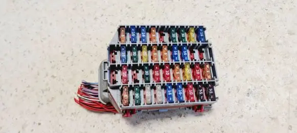 Volvo S60 Fuse module 9162439