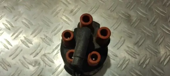 Volvo 850 Spark distributor cap 1235522408