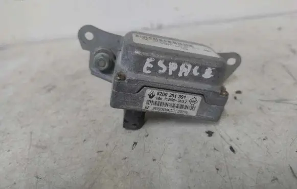 Renault Espace - Grand espace IV ESP acceleration yaw rate sensor 8200301391