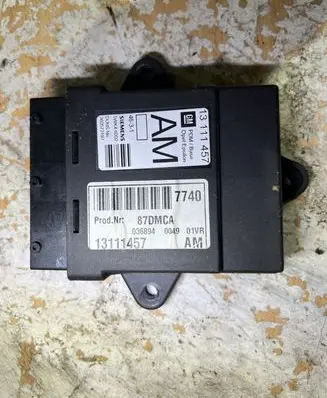 Opel Signum Door control unit/module 13111457