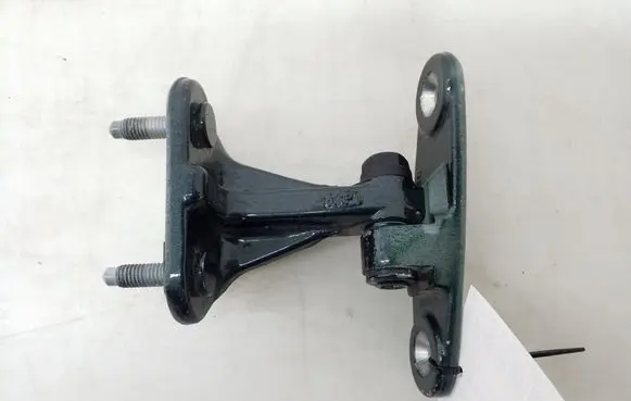Rear door upper hinge