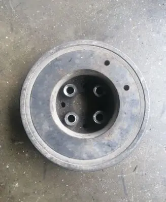 Volkswagen Golf IV Crankshaft pulley