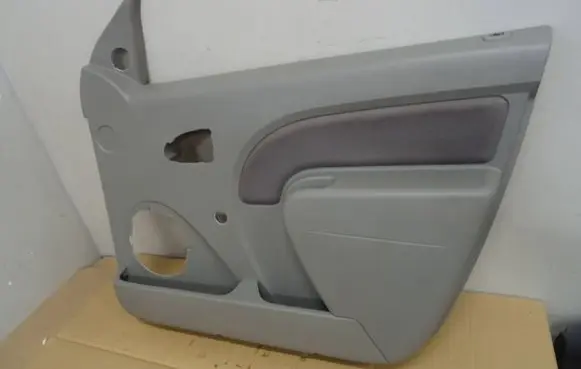 Dacia Logan I Front door card panel trim