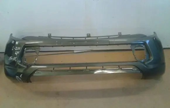 Mitsubishi L200 Front bumper