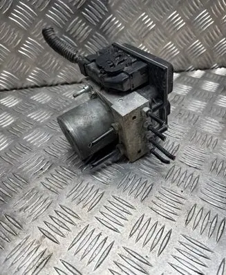 Nissan Qashqai ABS Pump 0265951849 20425Q0030