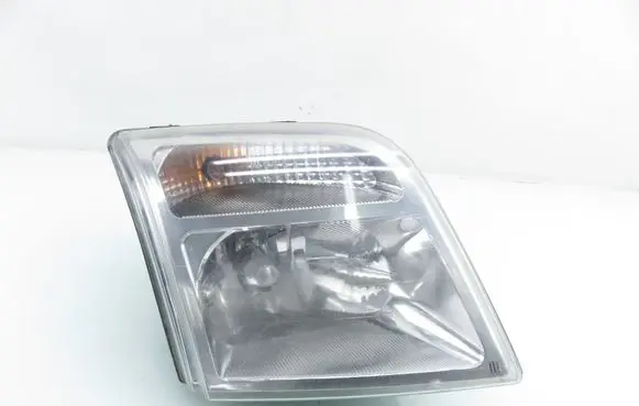 Ford Connect Headlight/headlamp 2T1413006