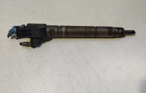 Volvo XC60 Fuel injector 31272690 00418