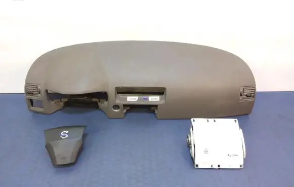 Volvo S40 Dashboard