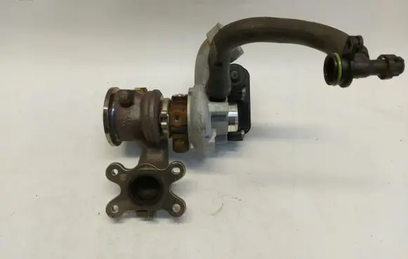 Cupra Formentor Turbo 04E145873G