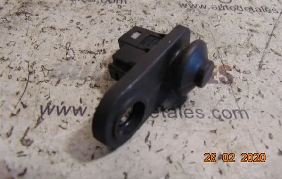 Hyundai i30 Rear door sensor 935601M500