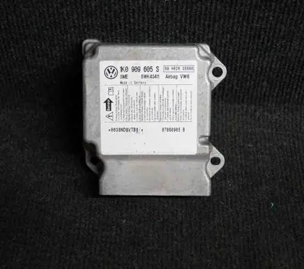 Skoda Octavia Mk2 (1Z) Airbag control unit/module 1K0909605S