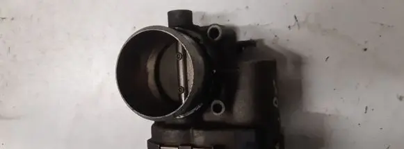 Audi A4 S4 B6 8E 8H Throttle valve 06B133062M
