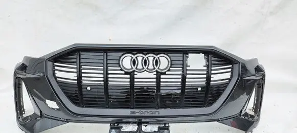 Audi e-tron Front bumper 4KE807437