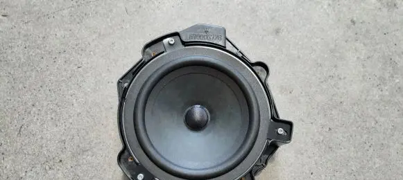 Maserati Ghibli Front door speaker 670006728 670034708