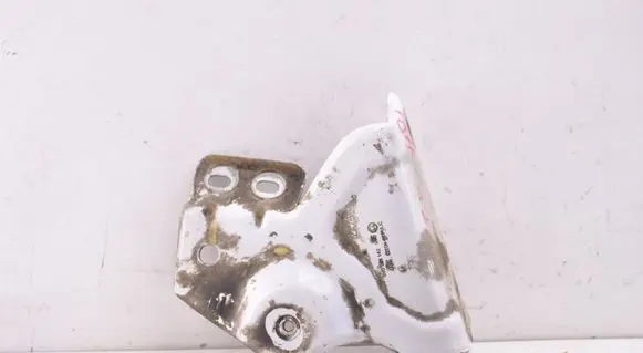 Skoda Fabia Mk3 (NJ) Fender mounting bracket 6V0321142