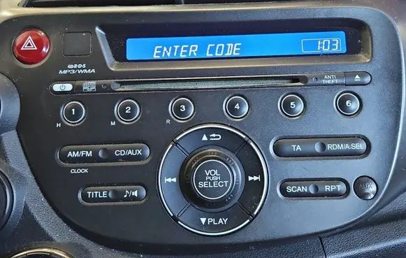 Radio/CD/DVD/GPS head unit