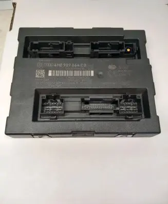 Audi A8 S8 D4 4H Comfort/convenience module 4H0907064CB 00002001