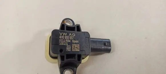 Audi A6 C7 Airbag deployment crash/impact sensor 4H0955557