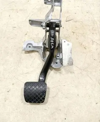 Audi e-tron Brake pedal 4N1723117
