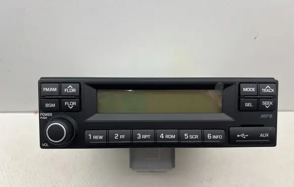 Hyundai Solati H350 Radio/GPS head unit trim 96130595004X