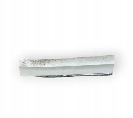 Volkswagen Tiguan Front door trim (molding) 5NA854949A