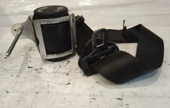 Opel Meriva A Front seatbelt