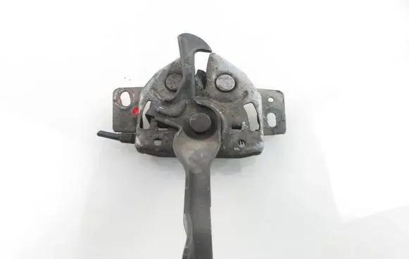 Suzuki Jimny Engine bonnet/hood lock/catch