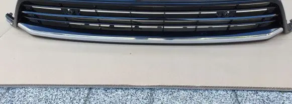 Volkswagen Beetle A5 Front bumper lower grill