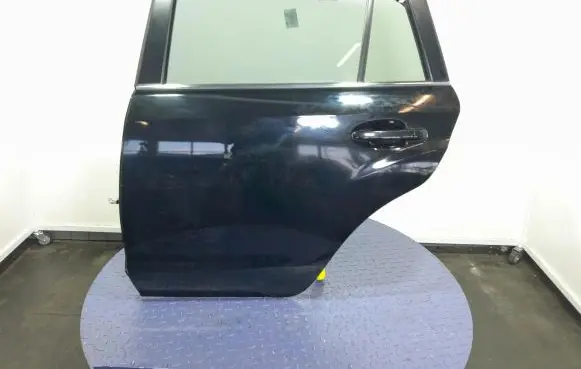 Subaru XV I Rear door