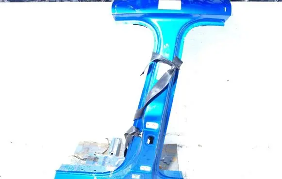 Peugeot 2008 II Pillar (middle) 