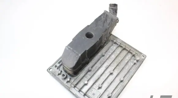 Ford Fiesta Engine control unit/module 4S6112A650SE