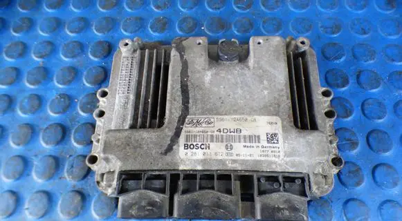 Ford Fiesta Engine control unit/module ECU 0281011612 5S6112A650GB
