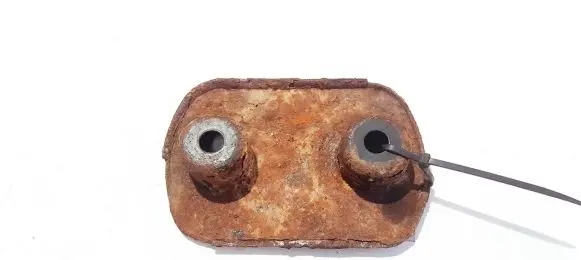 Opel Vectra B Engine mounting bracket