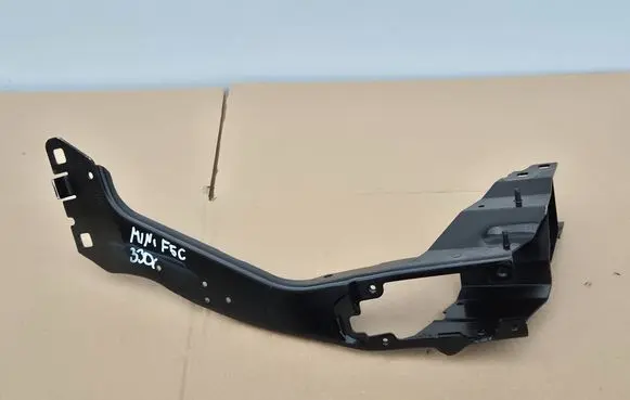 Mini One - Cooper F56 F55 Headlight/headlamp mounting bracket 7307873 13824310