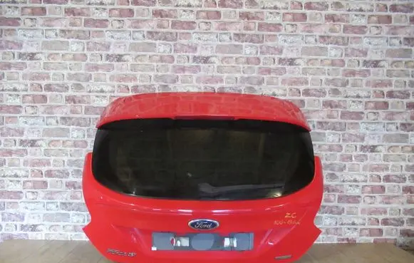 Ford Focus Tailgate/trunk/boot lid