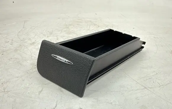 Mercedes-Benz E W211 Dashboard storage box/compartment 