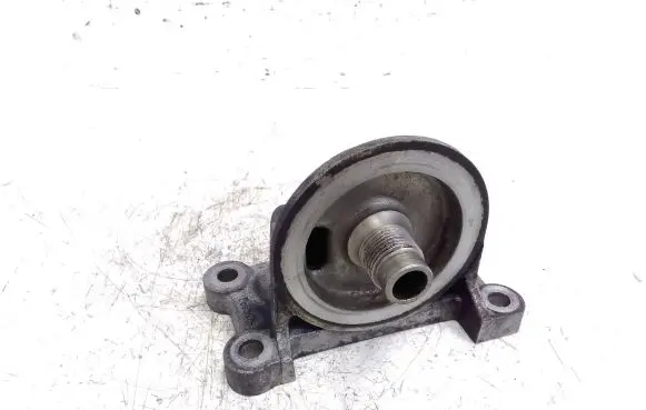 Ford Mustang V Oil filter mounting bracket FR3E6884GC