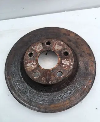Toyota Avensis T250 Front brake disc