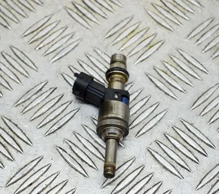 Porsche Panamera (970) Fuel injector 94811012821