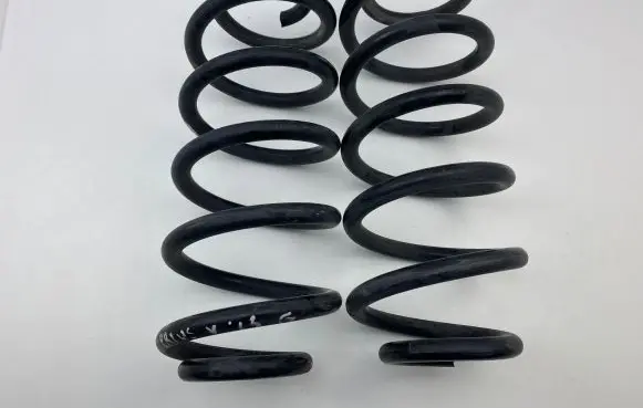 Toyota Prius+ (ZVW40) Rear coil spring