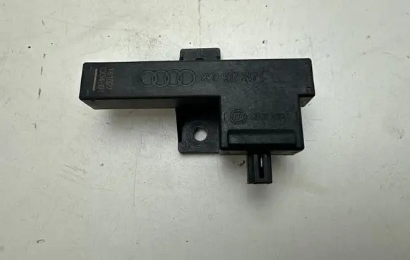 Audi A7 S7 4G Keyless (KESSY) go control unit/module 8K0907247