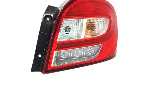 Suzuki Baleno IV Rear/tail lights