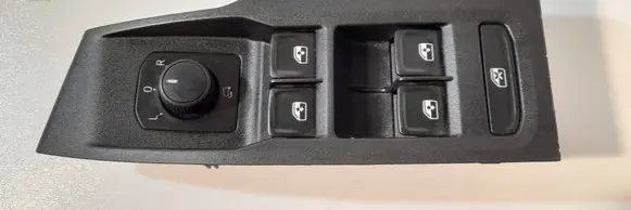 Seat Arona Electric window control switch 5G0959857F