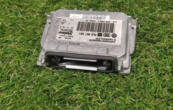 Audi Q7 4L Headlight ballast module Xenon 4L0907391