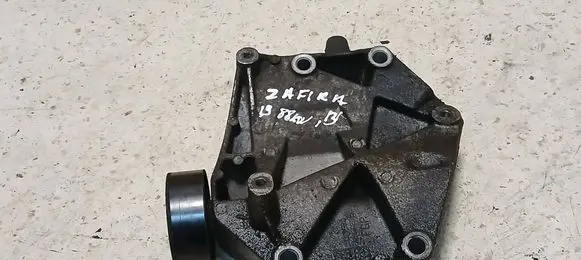 Opel Zafira B A/C compressor mount bracket 55191339 428702315